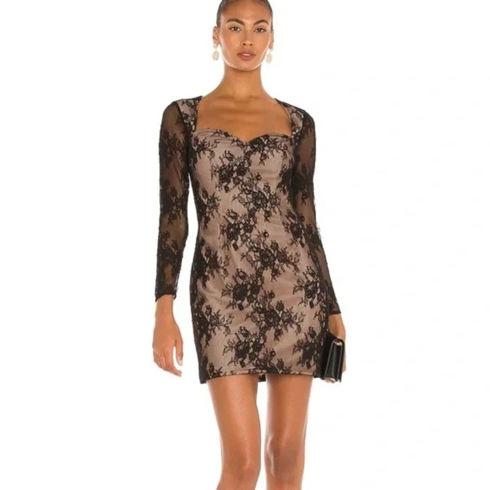 ELLIATT X REVOLVE / Bottlebrush lace sweetheart Mini Dress in Black medium M
